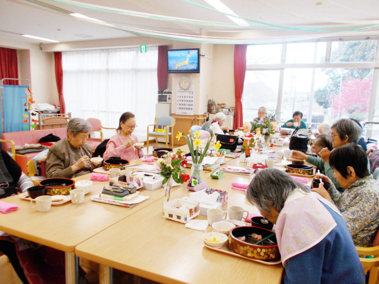 デイサービス桐花園
