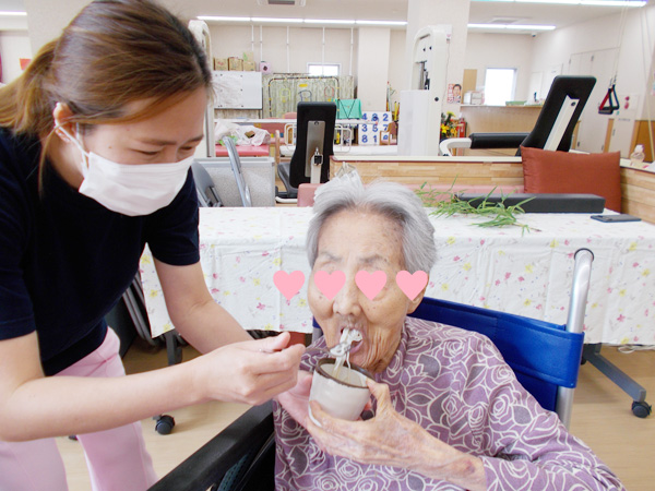 特別養護老人ホーム桐花園